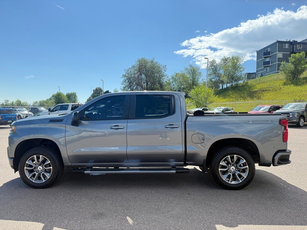 2020 Chevrolet Silverado 1500 RST photo 4