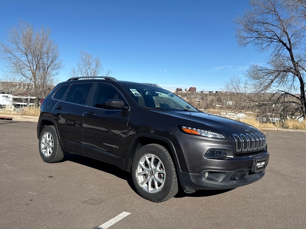 2016 Jeep Cherokee Latitude's photo