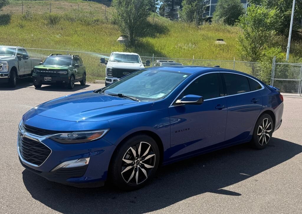 2023 Chevrolet Malibu RS photo 2