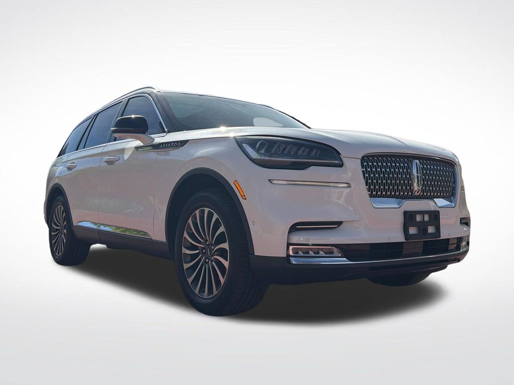 2021 Lincoln Aviator Reserve AWD's photo