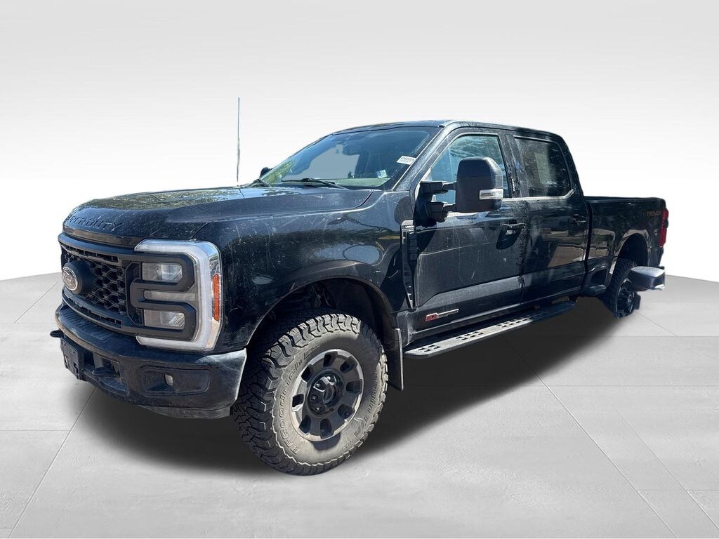 Used 2023 Ford F-250SD Lariat Truck