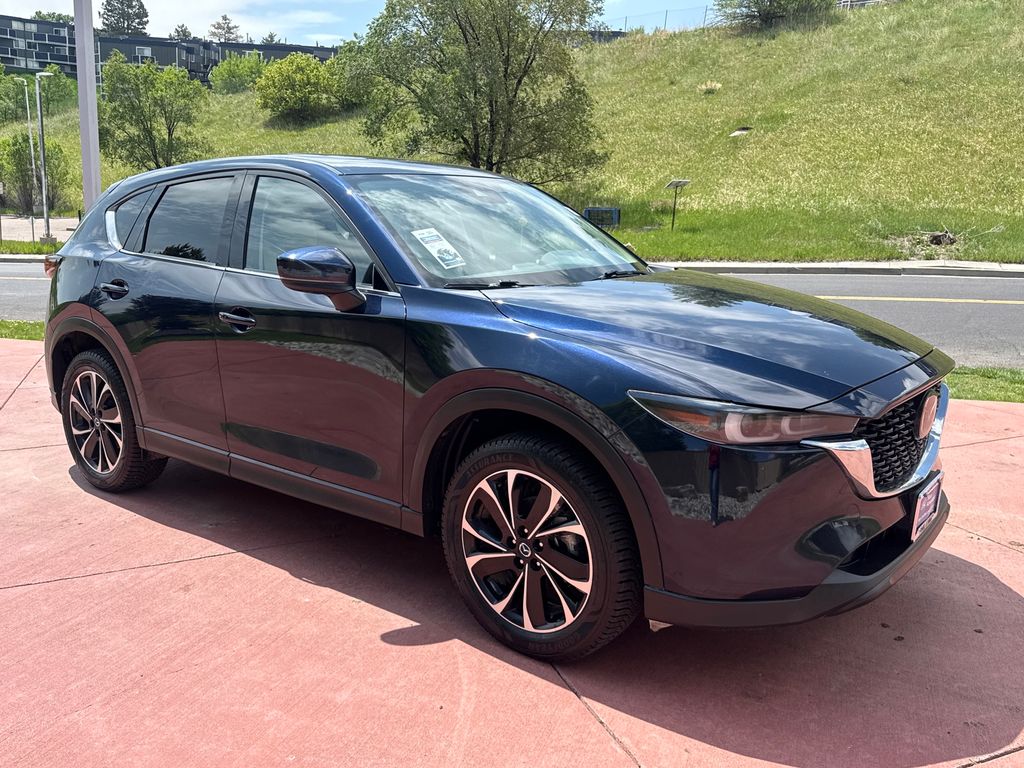 2023 Mazda CX-5 S Premium package Auto AWD's photo