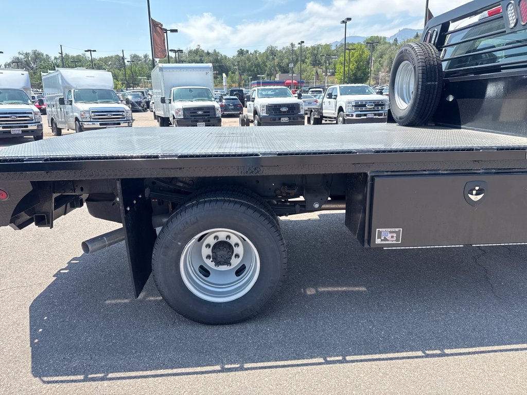 2026 Ford F-350 Super Duty Chassis Cab XL - Photo 22