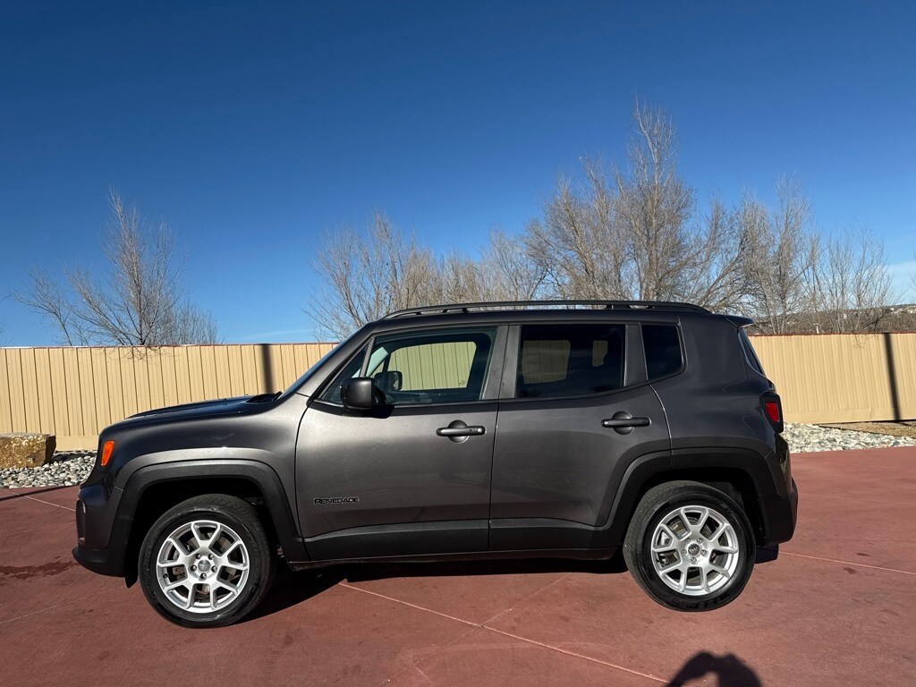 2021 Jeep Renegade Latitude photo 4