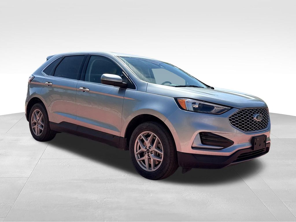 2024 Ford Edge SEL AWD's photo