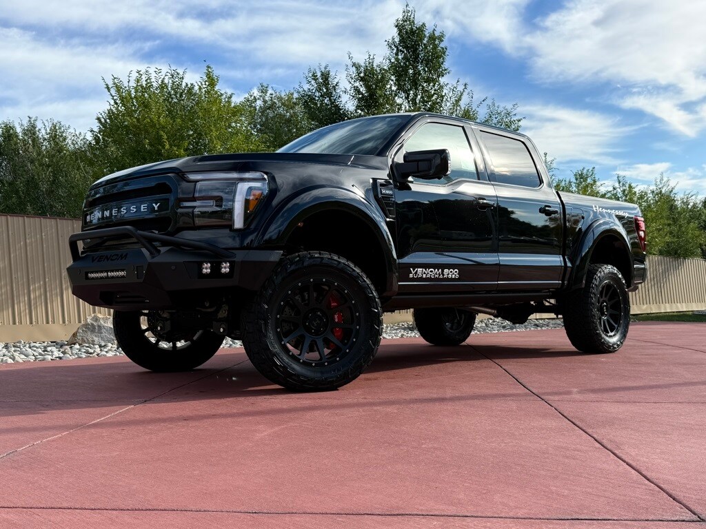2025 Ford F-150 Lariat photo 3