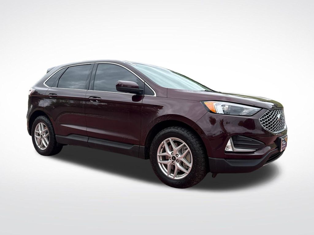 2023 Ford Edge SEL AWD's photo