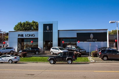 Friendly Lincoln Corsair Grand Touring