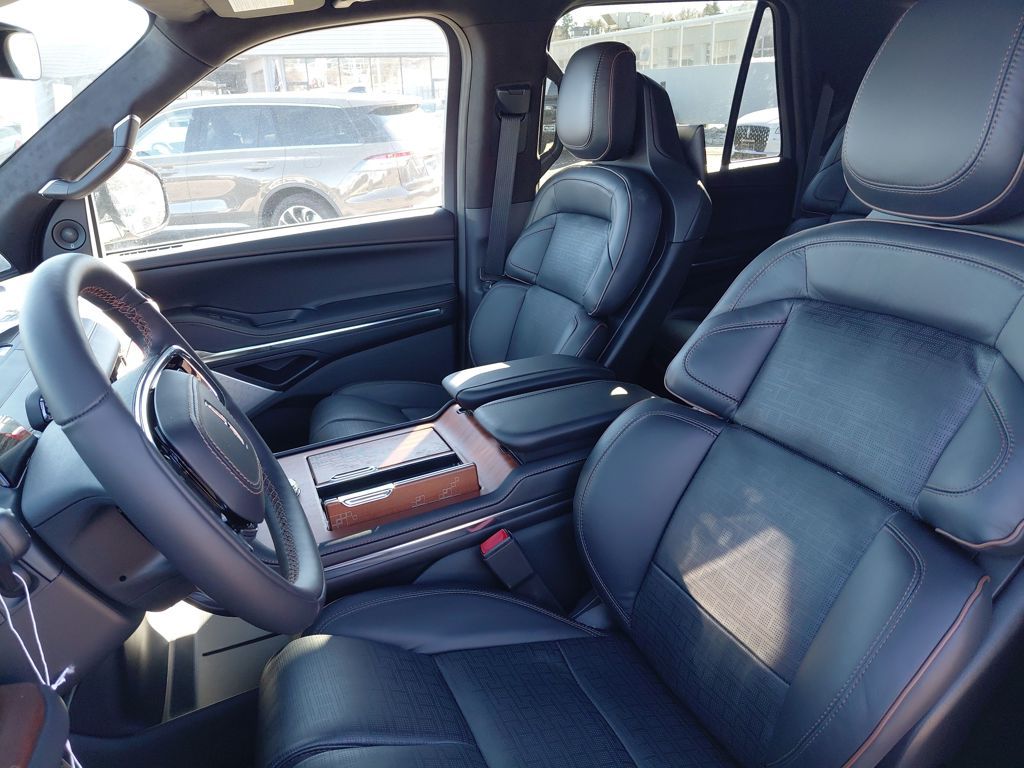 2025 Lincoln Navigator Black Label - Photo 14