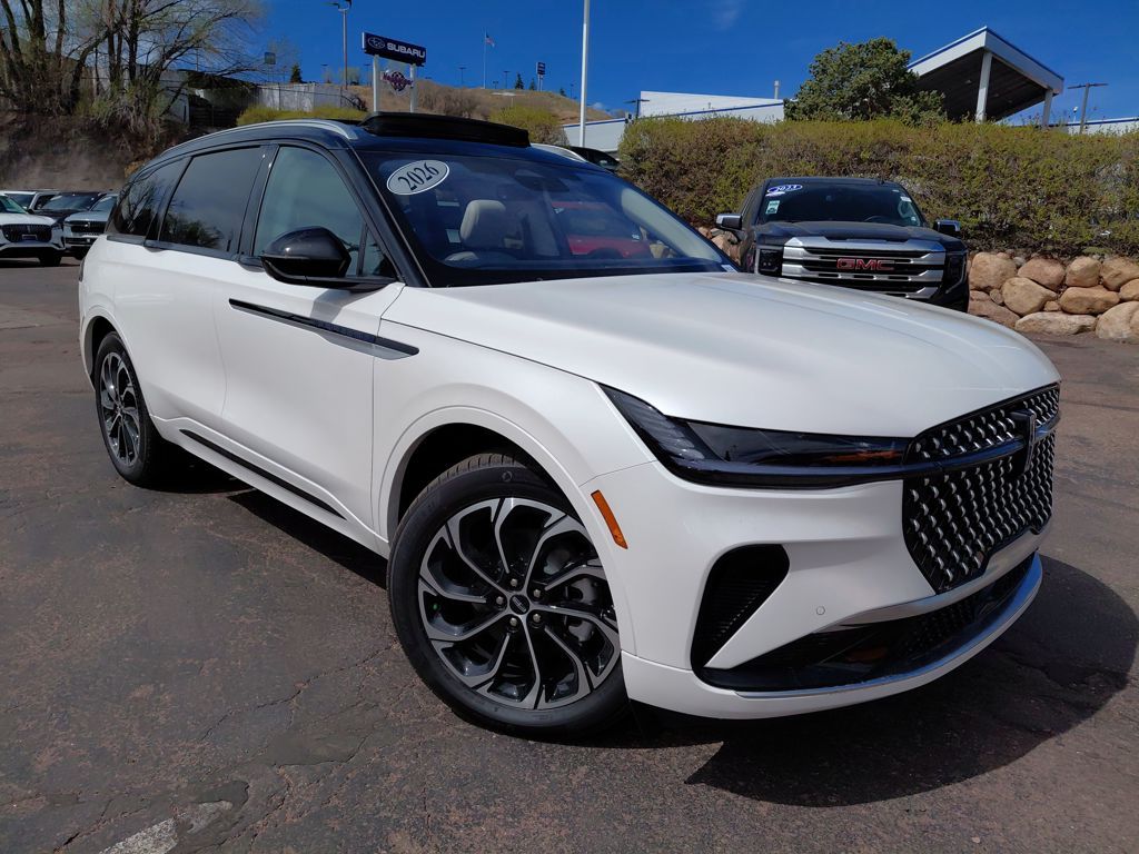 2026 Lincoln Nautilus Reserve AWD's photo