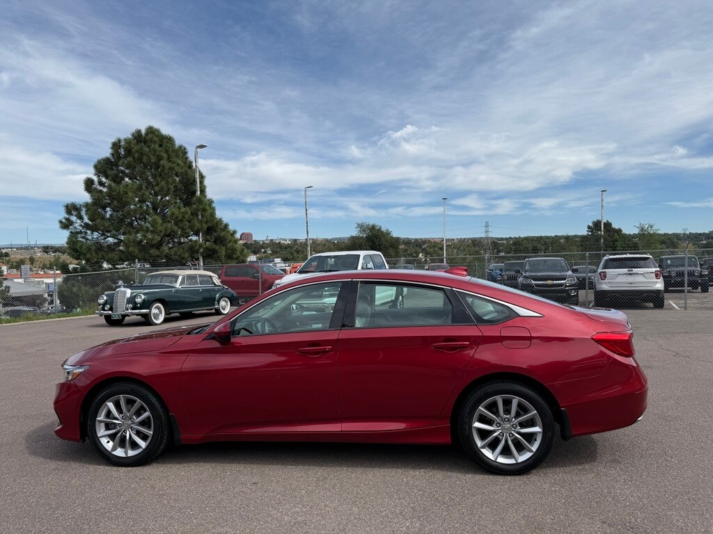 2021 Honda Accord LX 1.5T photo 4