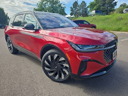 2025 Lincoln Nautilus Reserve SUV