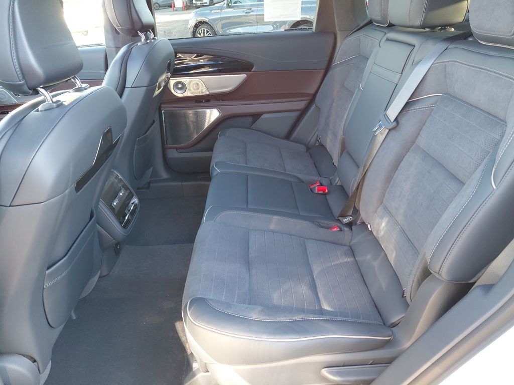 2026 Lincoln Nautilus Black Label - Photo 25
