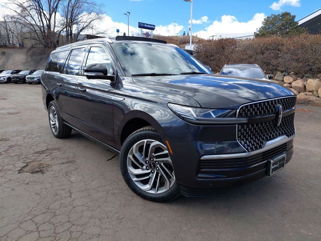 2026 Lincoln Navigator Reserve L 4WD's photo