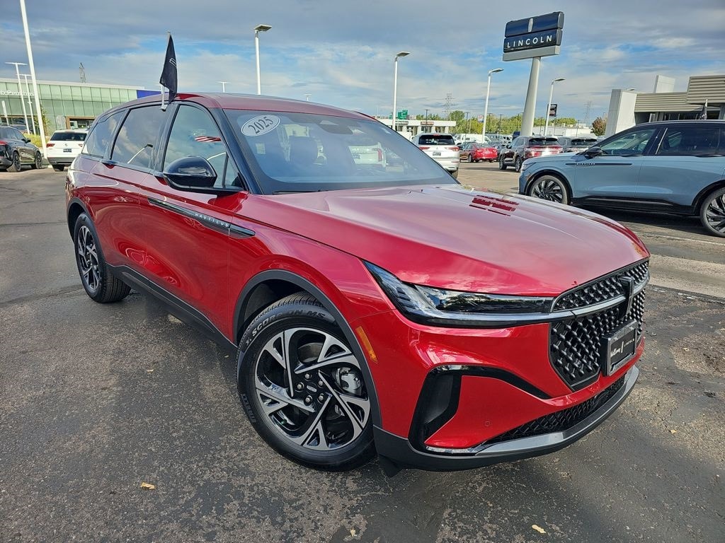 2025 Lincoln Nautilus Premiere's photo