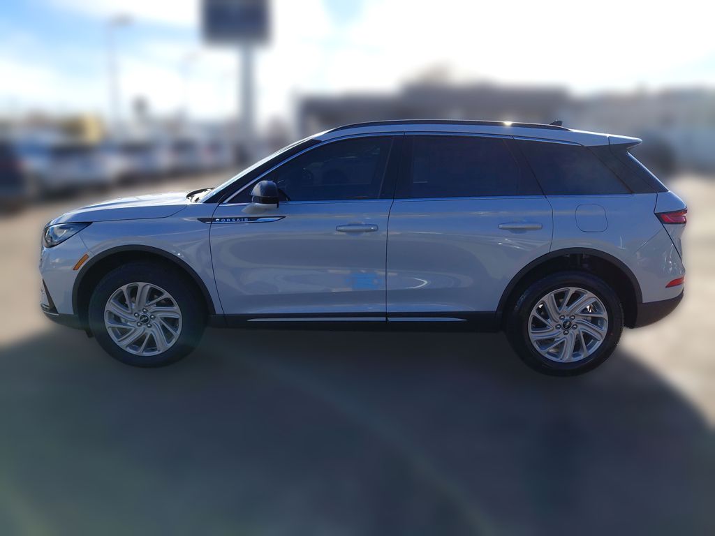 2026 Lincoln Corsair Premiere - Photo 4