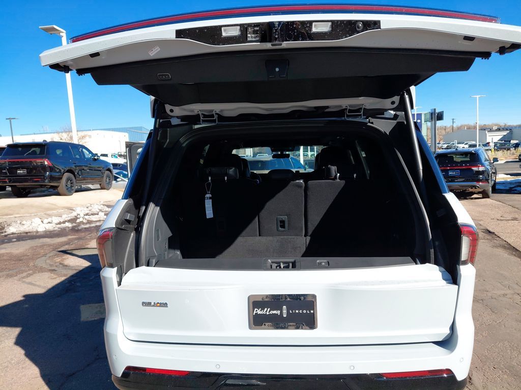 2025 Lincoln Navigator Black Label - Photo 24