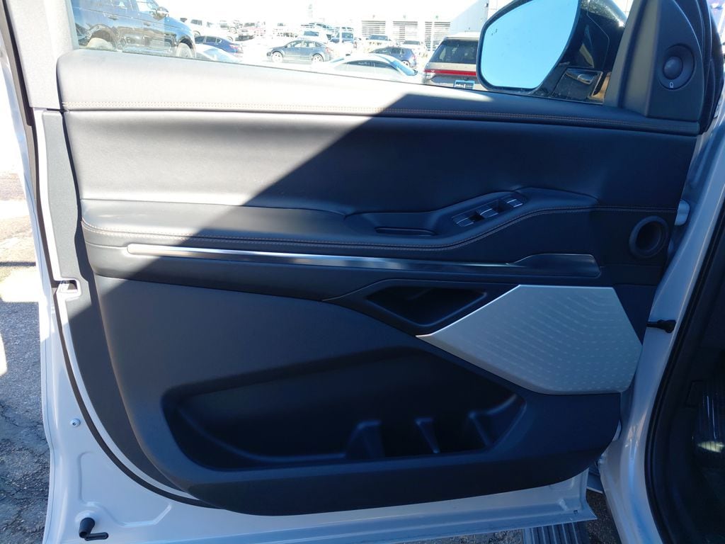 2025 Lincoln Navigator Black Label - Photo 11