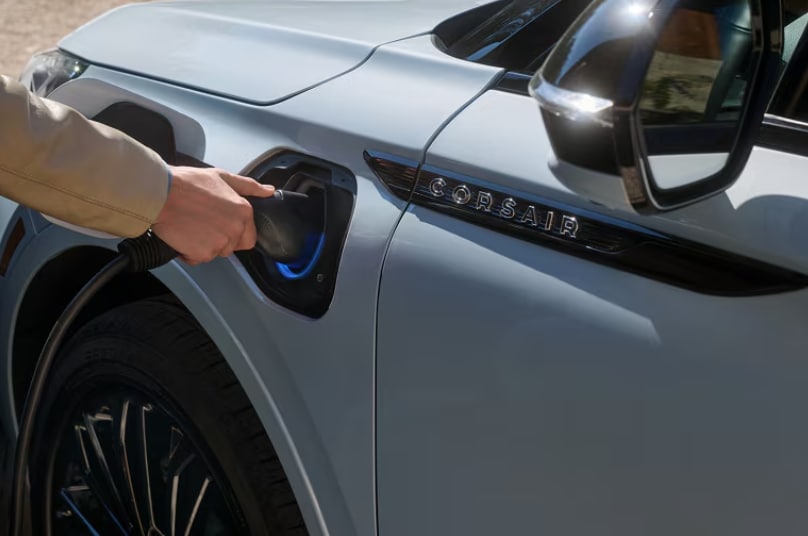 Lincoln Hybrid Exterior