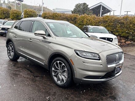 2023 Lincoln Nautilus Reserve SUV