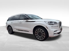 2023 Lincoln Aviator Black Label SUV