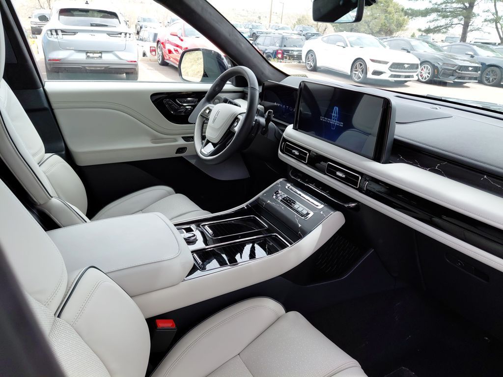 2026 Lincoln Aviator Black Label - Photo 37