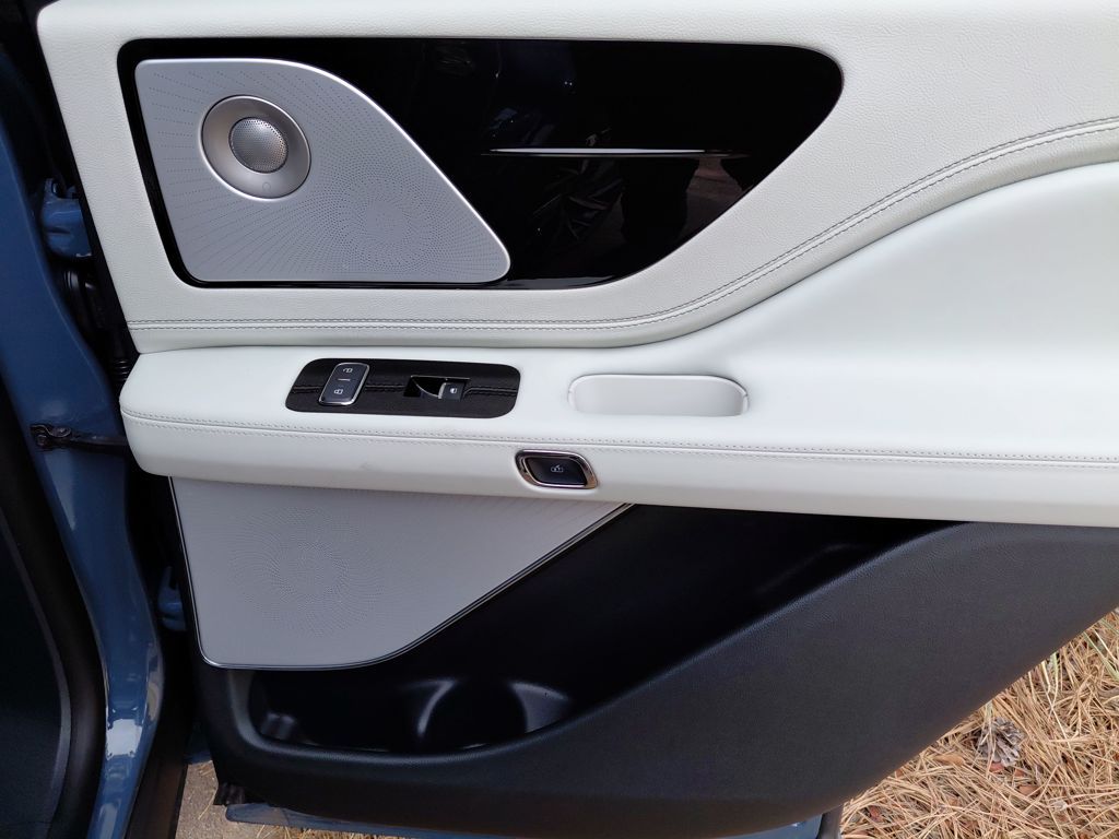2026 Lincoln Aviator Black Label - Photo 34