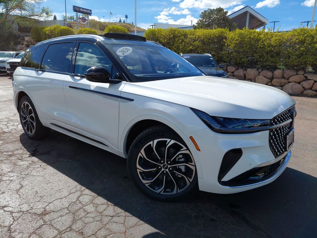 2026 Lincoln Nautilus Reserve AWD's photo