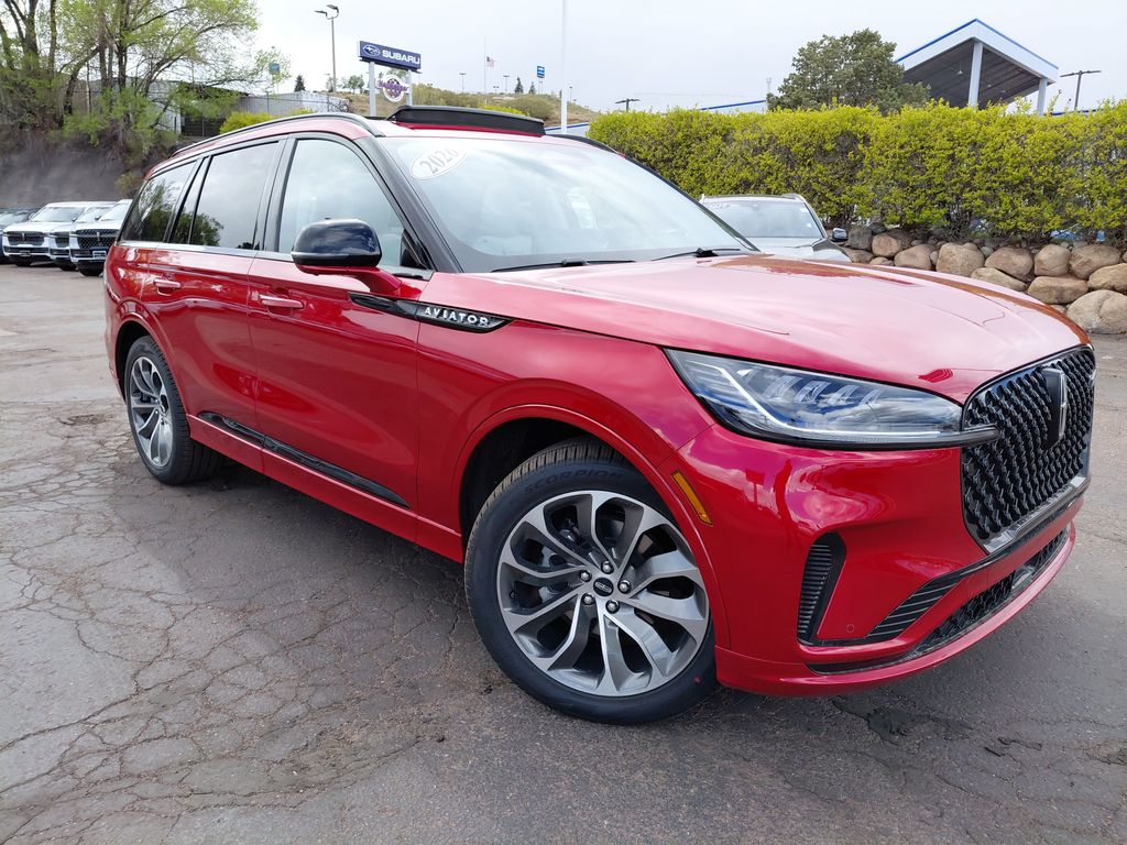 2026 Lincoln Aviator Premiere AWD's photo