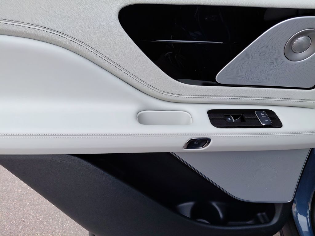 2026 Lincoln Aviator Black Label - Photo 27