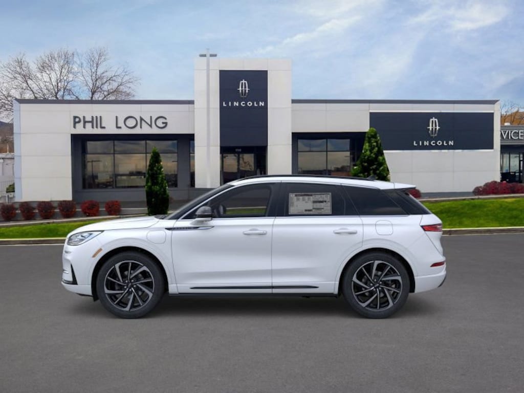 New 2026 Lincoln Corsair Plug-In Hybrid Grand Touring SUV