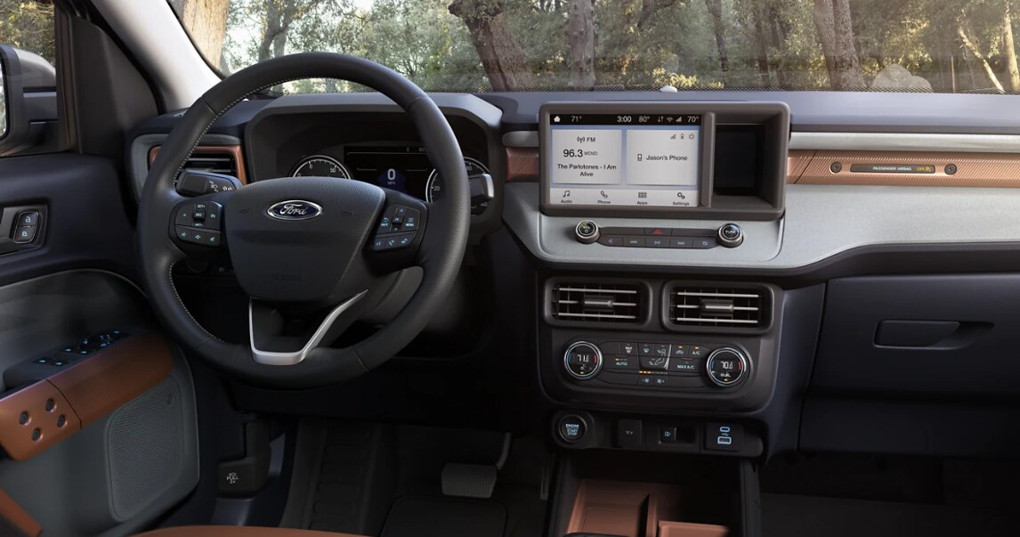 dashboard-and-infotainment-system-of-2023-ford-Maverick