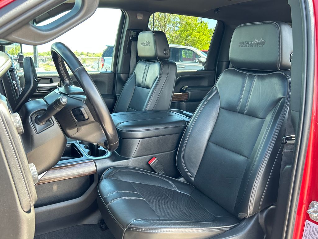 2023 Chevrolet Silverado 3500HD High Country - Photo 16