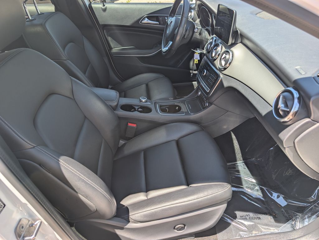 2020 Mercedes-Benz GLA GLA250 - Photo 12