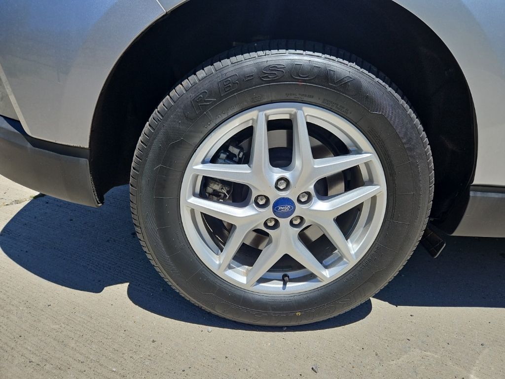 2022 Ford Edge SEL - Photo 10