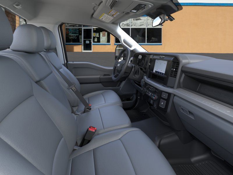 2025 Ford F-350 Super Duty Chassis Cab XL - Photo 11