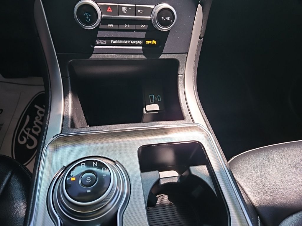 2022 Ford Edge SEL - Photo 24