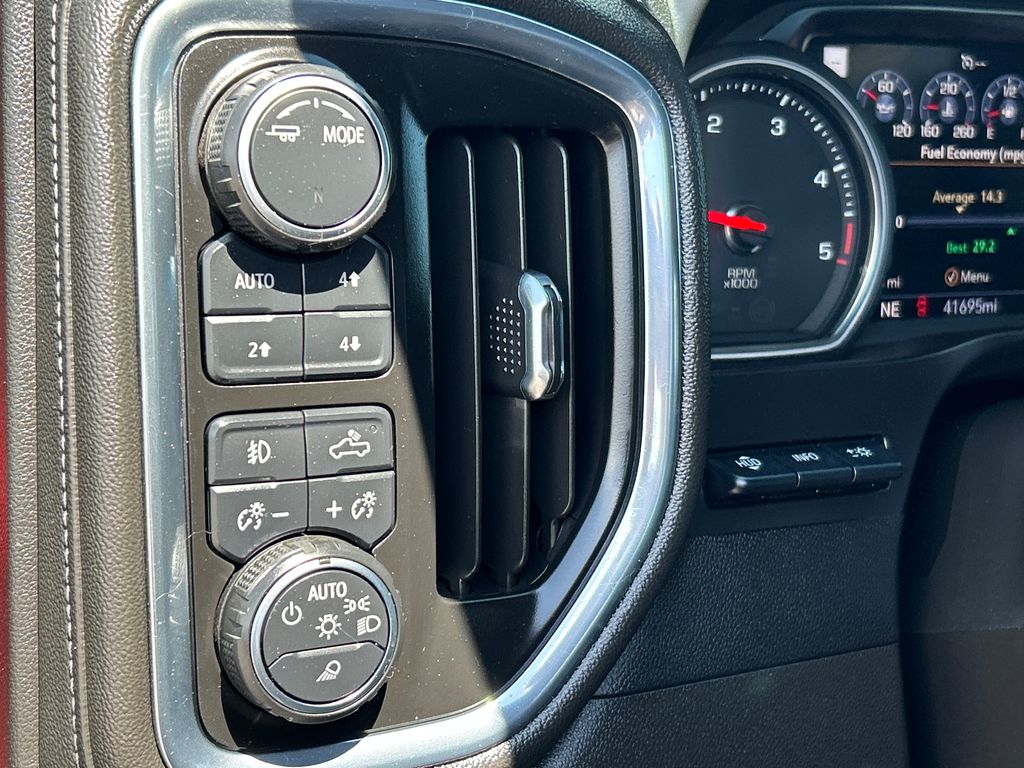 2023 Chevrolet Silverado 3500HD High Country - Photo 12