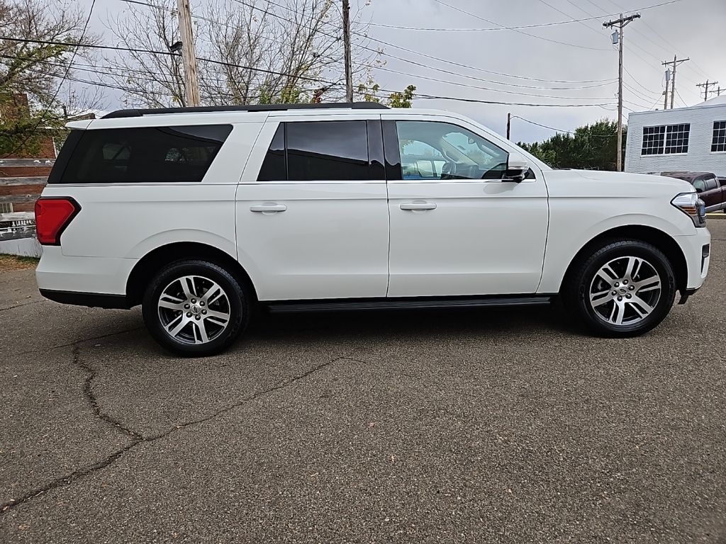 2024 Ford Expedition MAX XLT photo 4