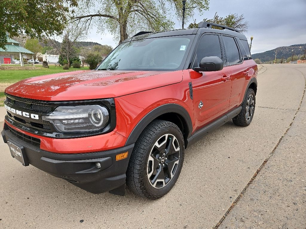 2023 Ford Bronco Sport Outer Banks 4X4's photo