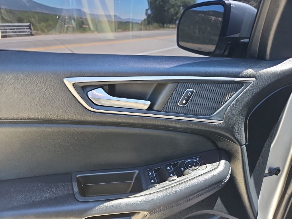 2022 Ford Edge SEL - Photo 20