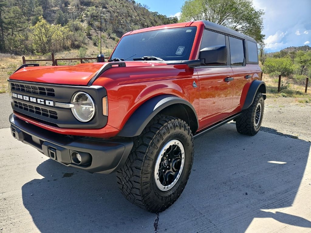 2022 Ford Bronco Black Diamond Advanced (322A) 4x4's photo