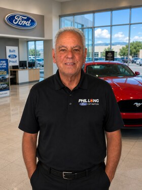 Staff member Frank Cimino from ID_33d5c4
