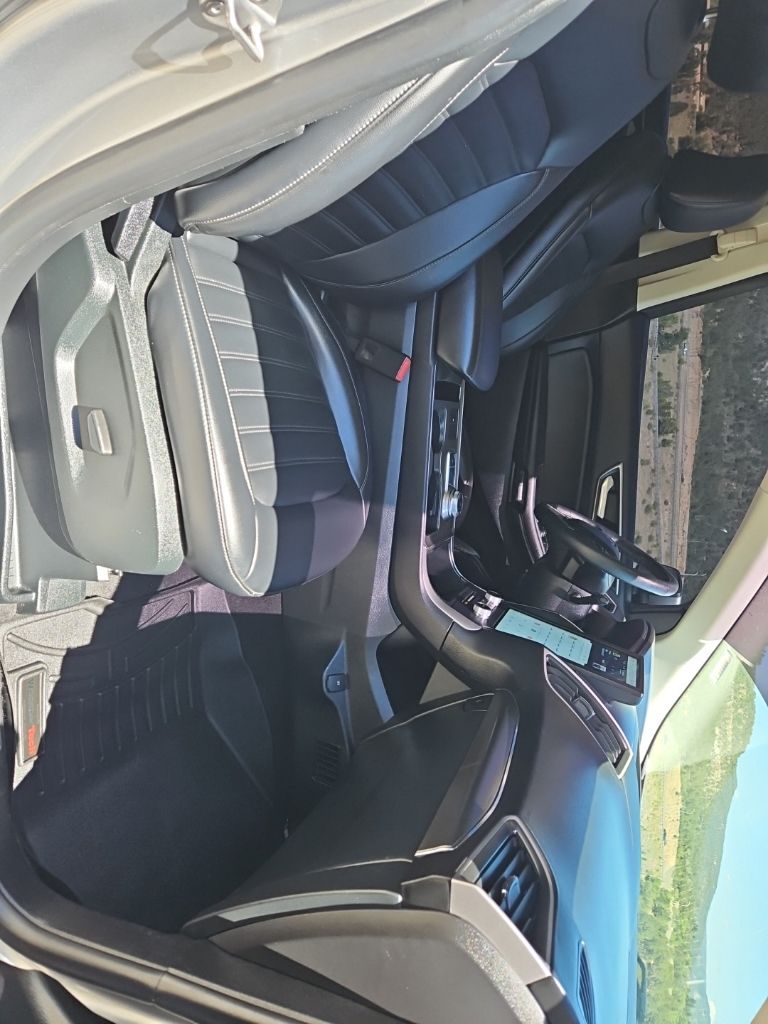 2022 Ford Edge SEL - Photo 16