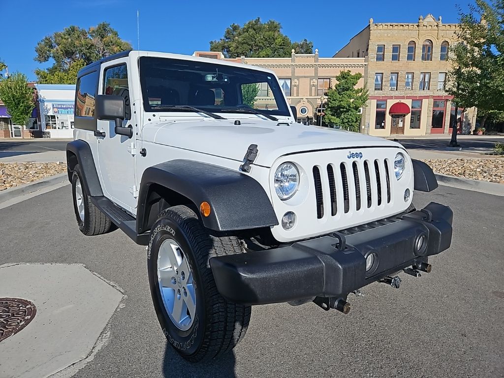 2017 Jeep Wrangler Sport S photo 3