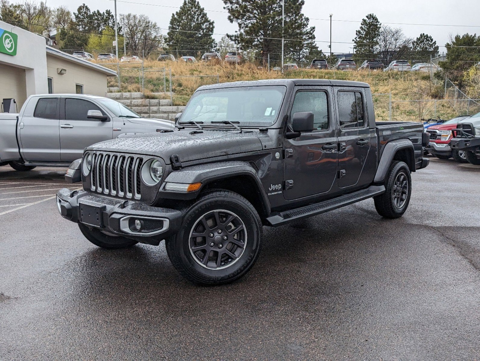 Used 2022 Jeep Gladiator Overland with VIN 1C6HJTFG6NL104902 for sale in Raton, NM