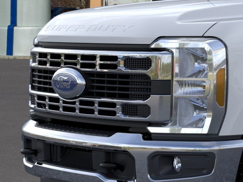 2025 Ford F-350 Super Duty Chassis Cab XL - Photo 17