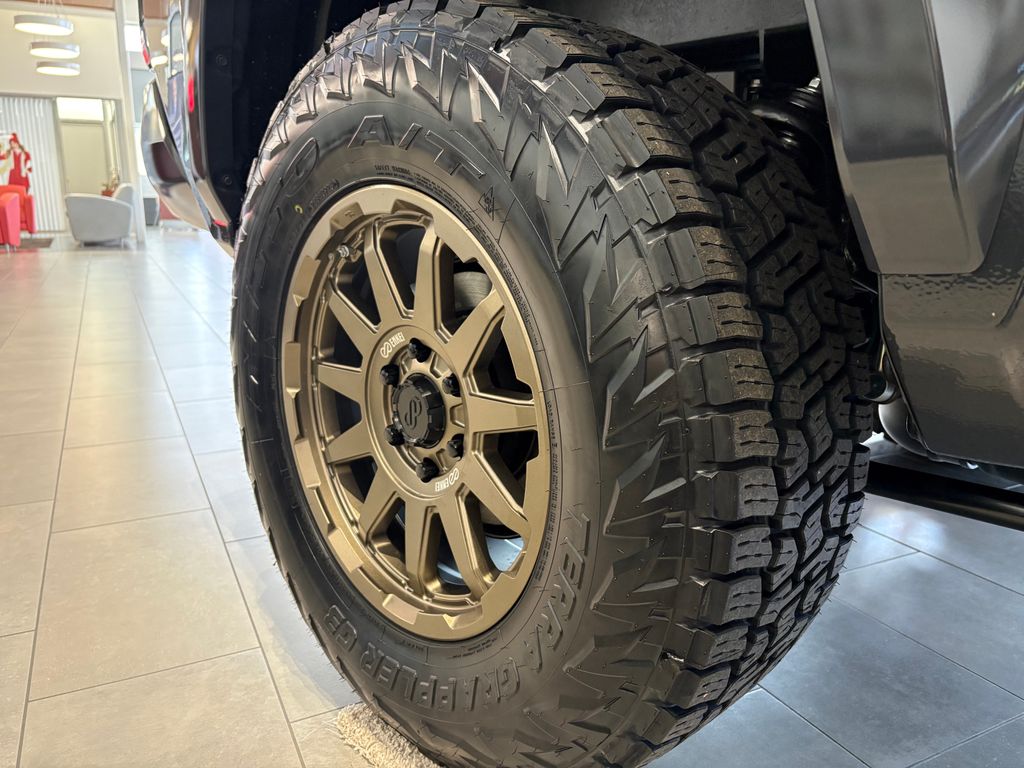2026 Toyota Tacoma TRD Sport - Photo 9