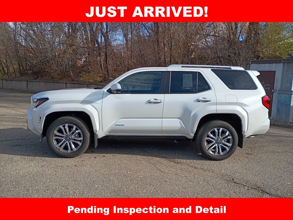 2025 Toyota 4Runner TRD Sport Premium photo 2