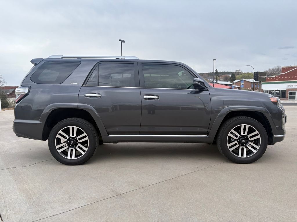 2023 Toyota 4Runner Limited - Photo 7